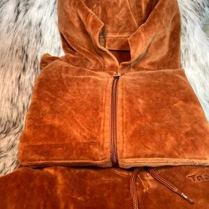 TNA Velvet Tracksuit